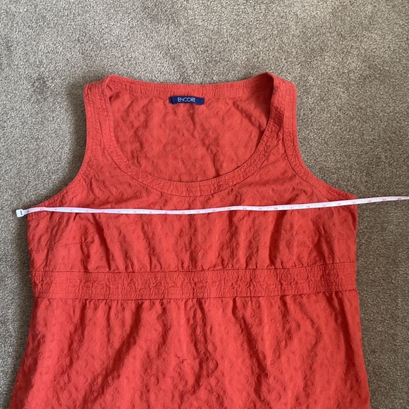 Encore - Burnt Orange Tank with Embroidered Dots - Picture 9 of 10
